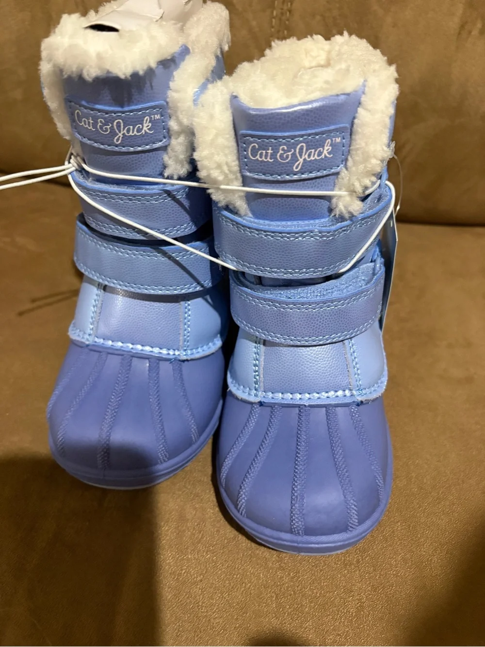 Cat & Jack Light Purple Kids Winter Boots with White Faux Fur Trim